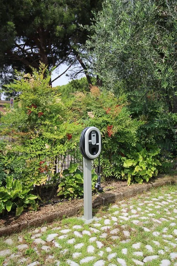 Insula Felix Bed&Breakfast Moniga del Garda 住宿加早餐酒店